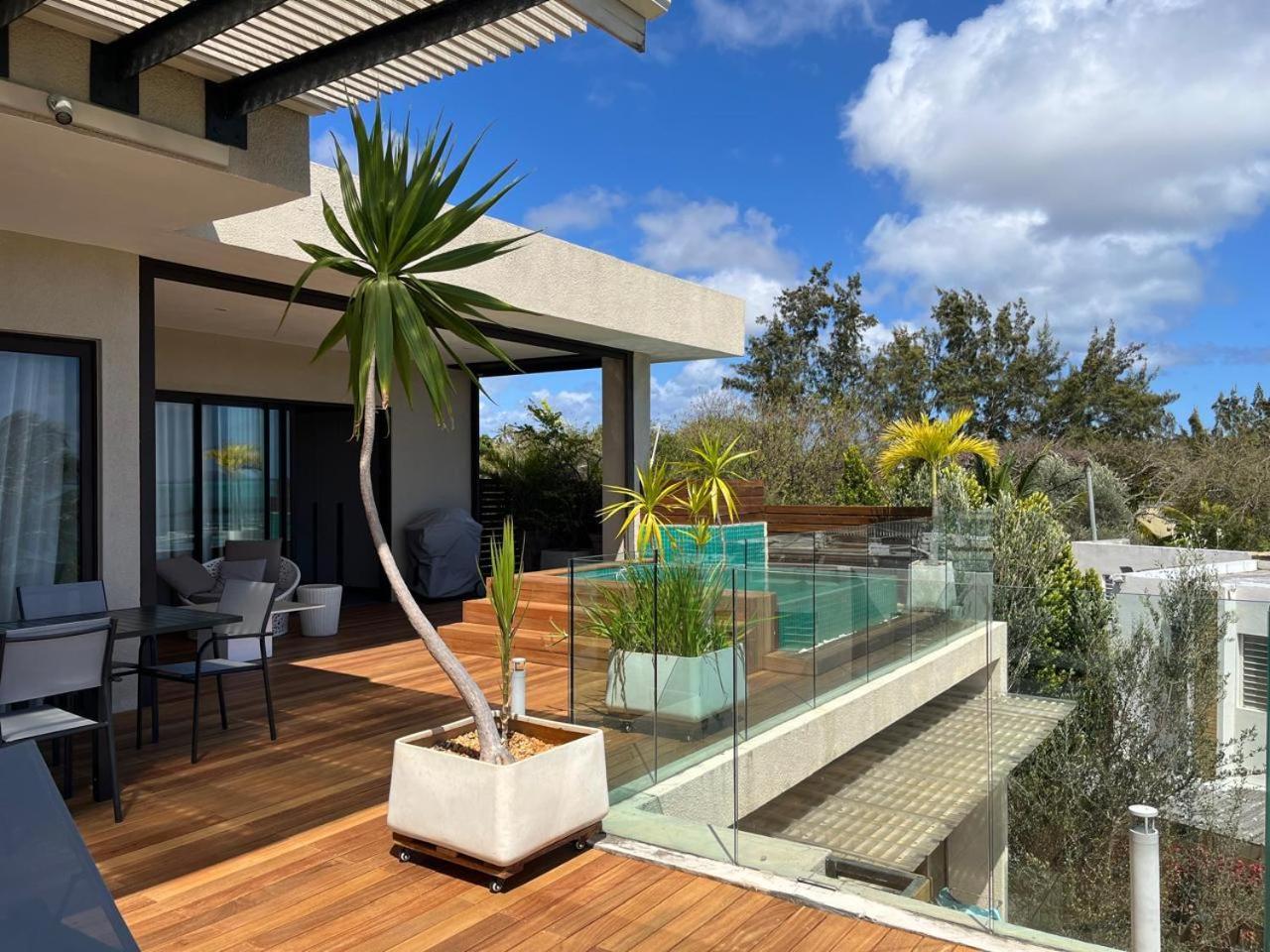Penthouse 3 Chambres Vue Lagon Imprenable Calodyne Exterior photo
