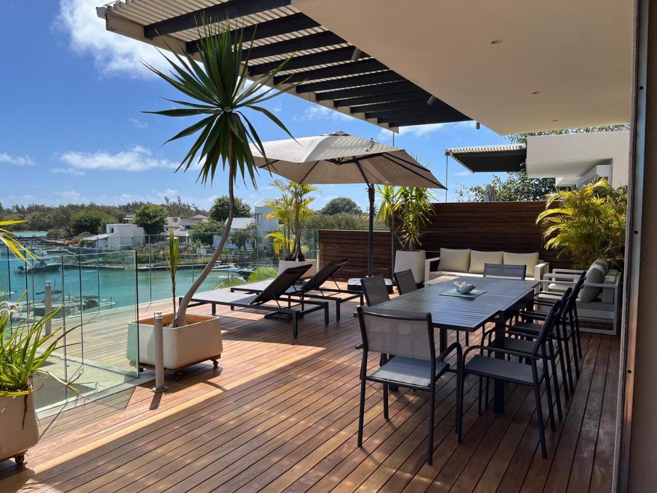 Penthouse 3 Chambres Vue Lagon Imprenable Calodyne Exterior photo